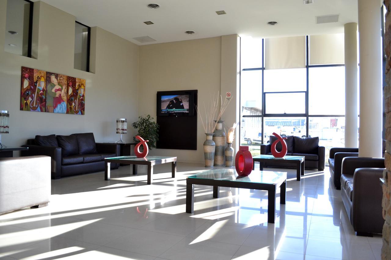 Portal Del Hotel Marcos Juarez